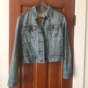 Levi’s denim jacket